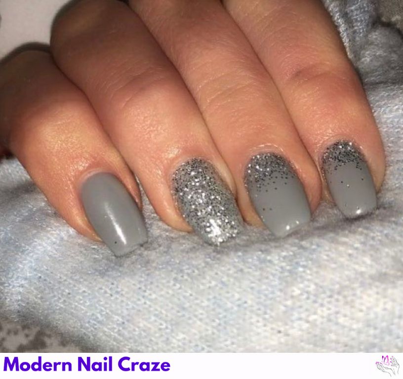Gray base with silver caviar bead accents on one or two fingers.