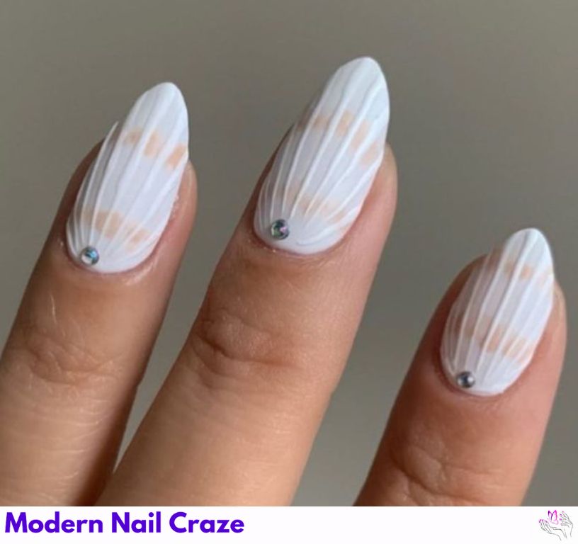 Versatile seashell mermaid nails for formal events and poolside brunches.