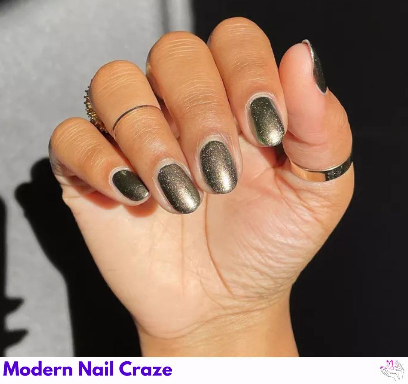 Sparkly Party Nails