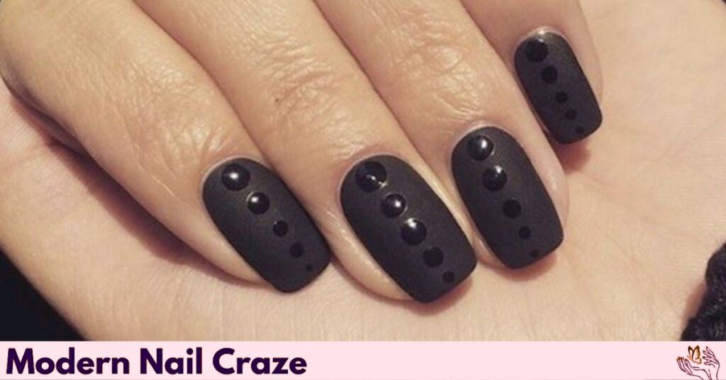 Dual-Textured Manicure