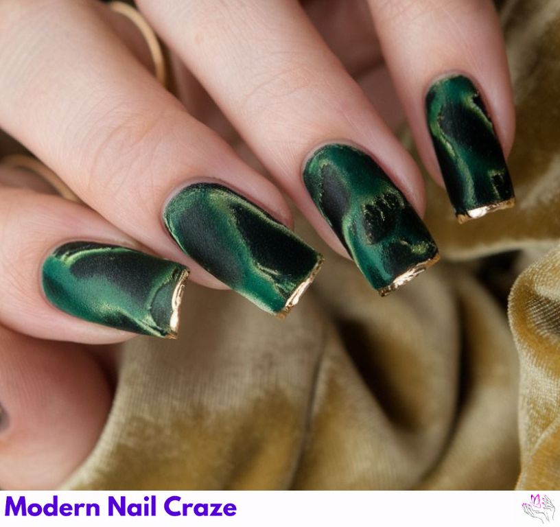 Marbled velvet nails with dual color blend