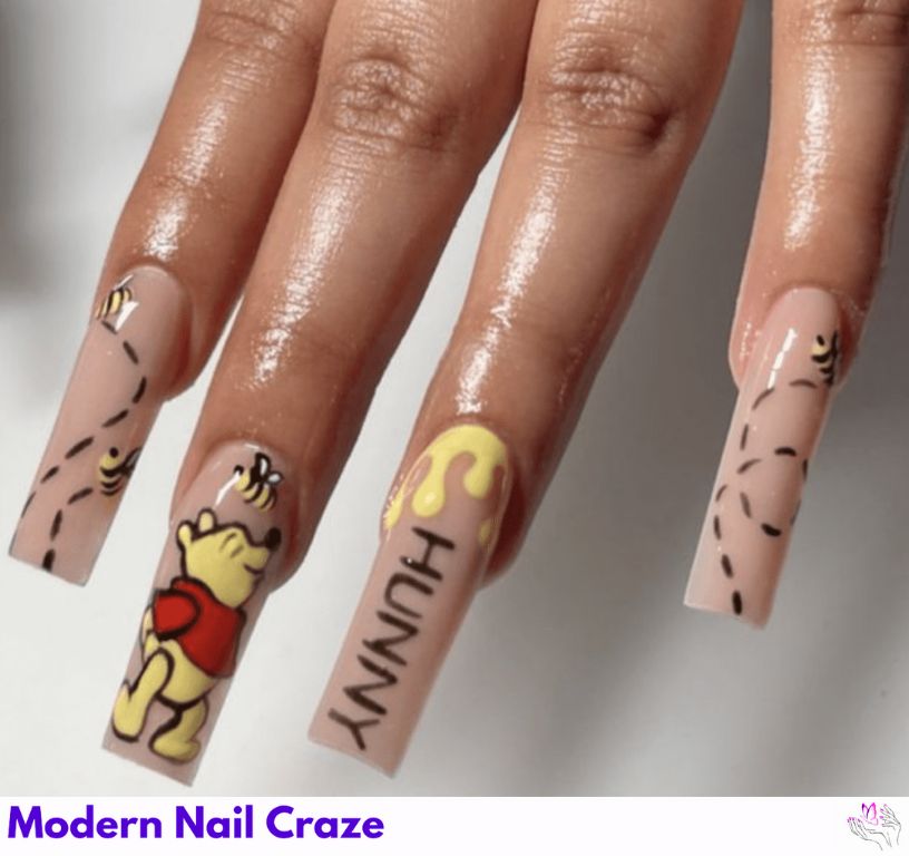 Summer Winnie the Pooh Nails – Sunny yellow and teal nails with Pooh at the beach.