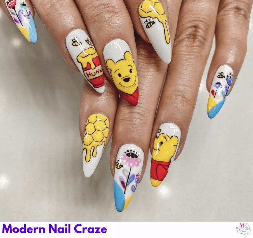 Pooh Acrylic Nail Set – Long acrylics with 3D honey pots, bees, and glitter honeycomb textures.